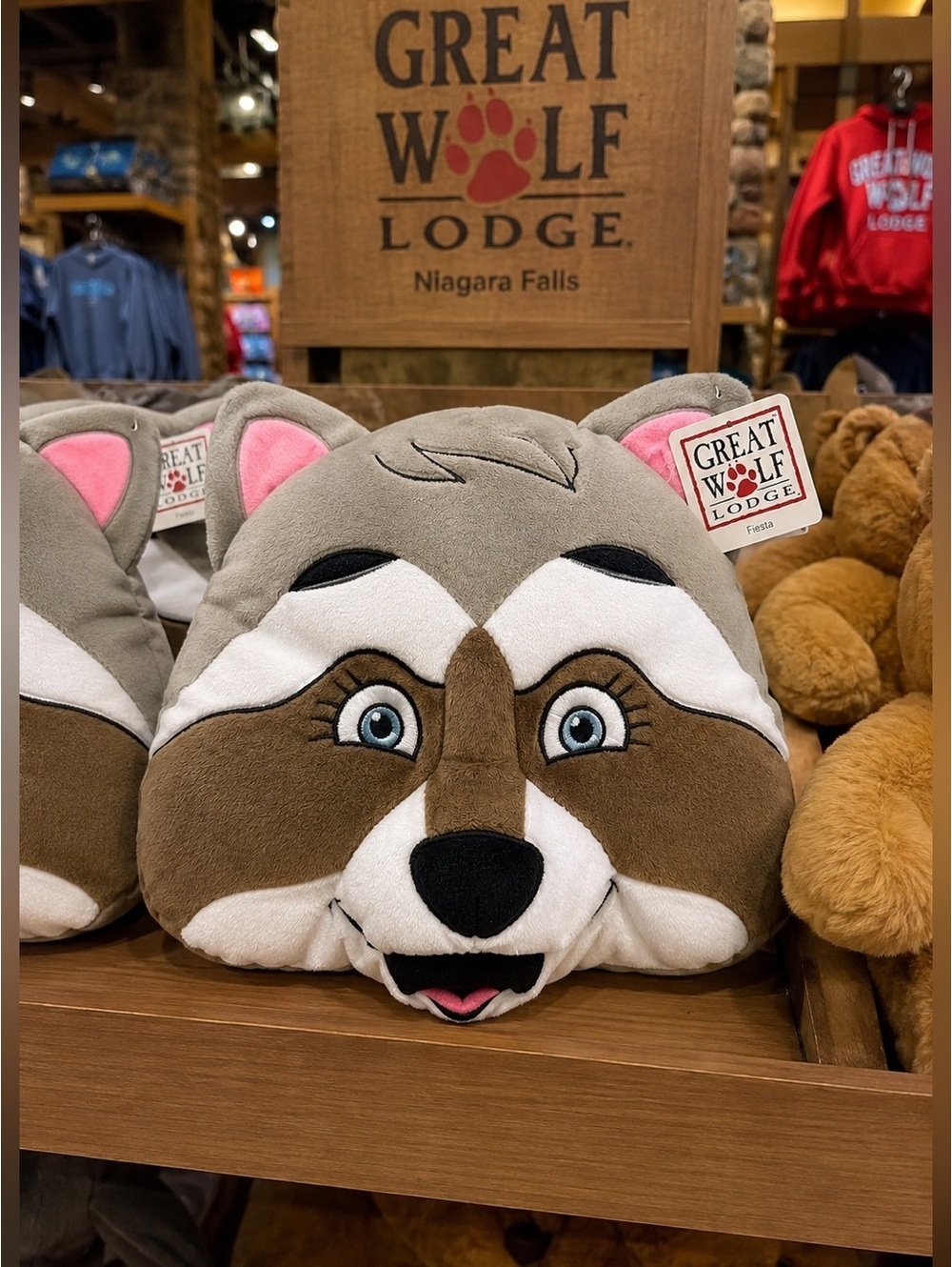 Great Wolf Lodge Wolf Head Plush Pillow NWT Collectible Souvenir